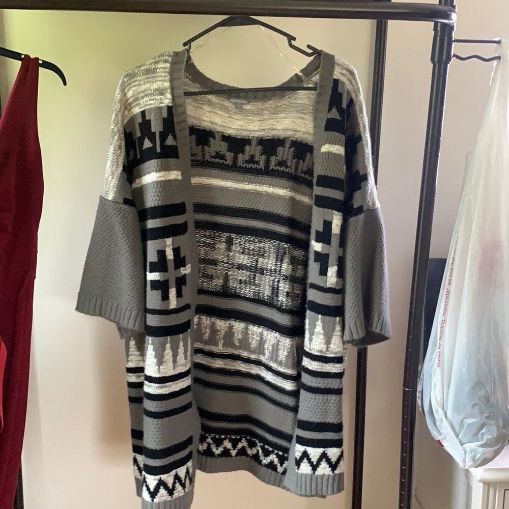 Cardigan - Picture 1 of 1